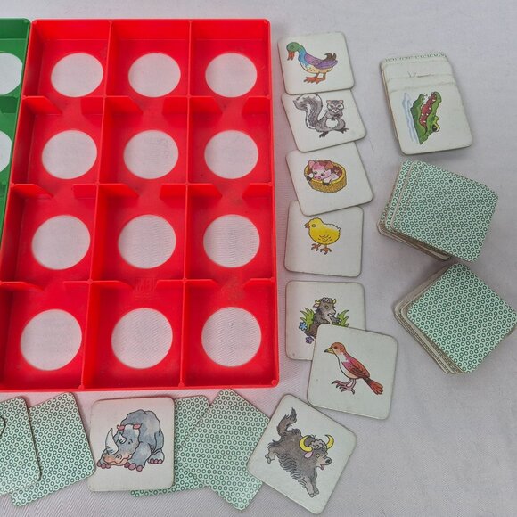 VINTAGE Memory Matching Tiles Game 1980's EXCELLENT CONDITION!!! - Picture 3 of 5